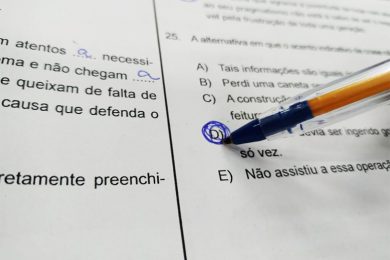 Câmaras lançam concurso público com salários de até R$ 2,8 mil no Piauí