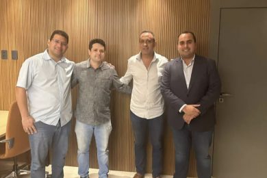 Deputados Dr. Thales Coelho e Georgiano se unem para lançar candidatura majoritária em Picos