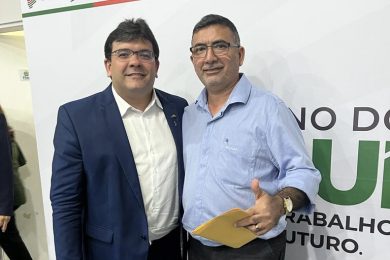 Vereador Marcos Buriti participa de reunião com o governador Rafael Fonteles e debate pautas para Picos