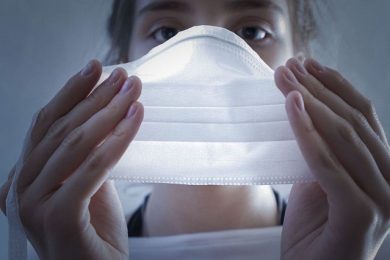 Saúde recomenda uso de máscara diante de sintomas gripais