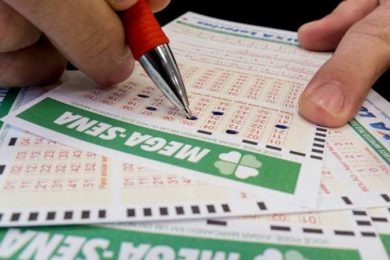 Mega-Sena acumula e chega a R$ 60 milhões no próximo sorteio