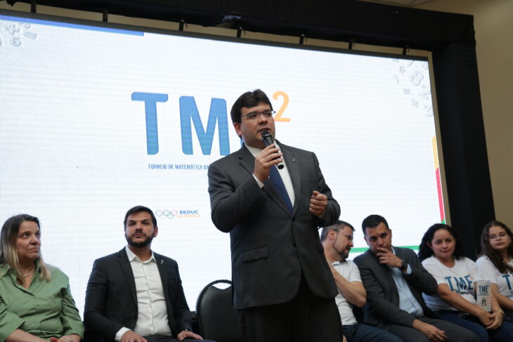 Governador apresenta projeto de premiação para melhor desempenho no Ideb e Enem