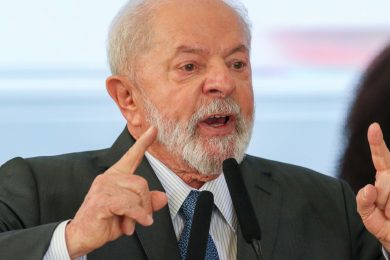 Lula lança em Teresina o programa Brasil sem Fome