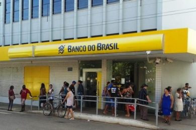 Bancos fecham nesta quinta e voltam a funcionar na sexta