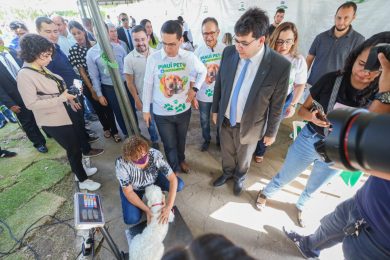 Governador reforça compromisso com a proteção aos animais