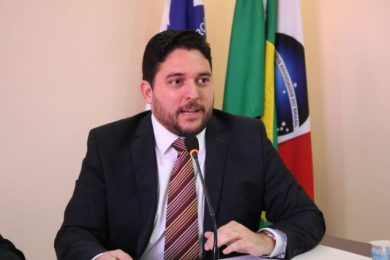 Secretário de Administração anuncia concurso público em duas áreas