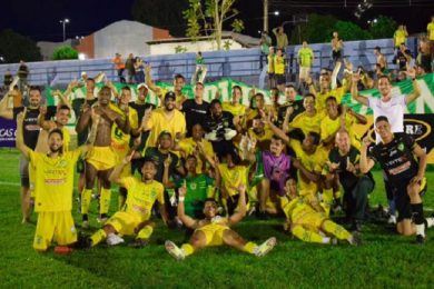 Oeirense e Picos vencem e farão a final da Série B do Piauiense