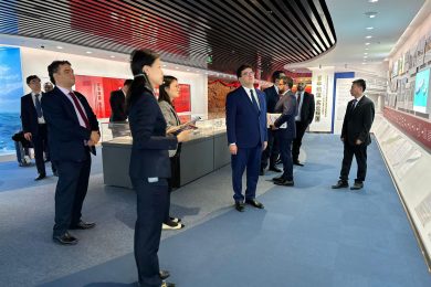 Rafael busca parcerias na China para projeto do Intermodal