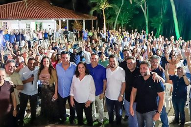Ciro reúne aliados e reafirma plano eleitoral para 2026