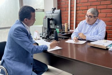 Deputado Francisco Costa solicita instalação de UTI neonatal em Picos