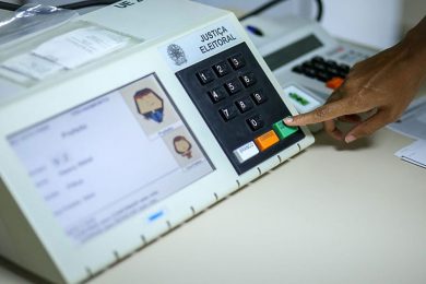 Eleições 2024: eleitores poderão ter que responder a consultas populares