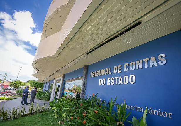 TCE notifica Prefeitura de Dom Expedito Lopes-PI por falta de transparência