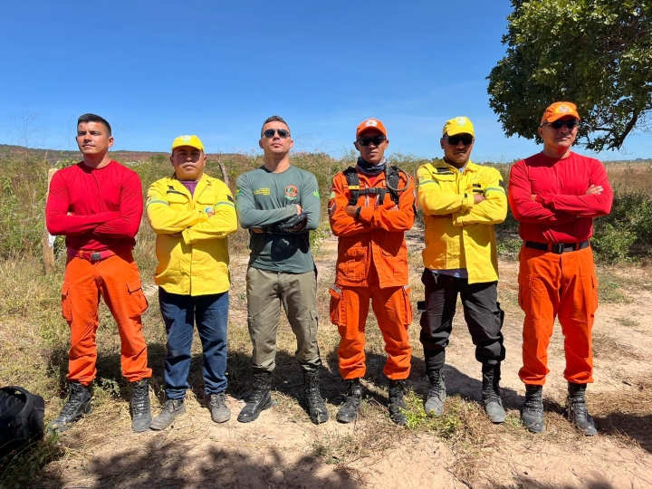 Bombeiros orientam como evitar queimadas na zona rural