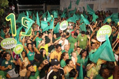 Fotos do Comício e Caminhada de Abimael e Renata Belo em Dom Expedito Lopes