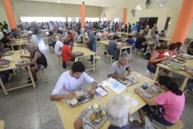 Estado vai inaugurar dois restaurantes populares em novembro