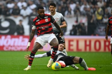 Flamengo é inteligente, segura o ansioso Corinthians e vai à final da Copa do Brasil