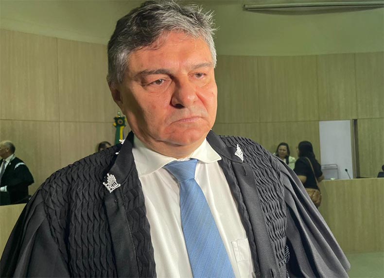 Conselheiro Kennedy Barros é reeleito presidente do TCE