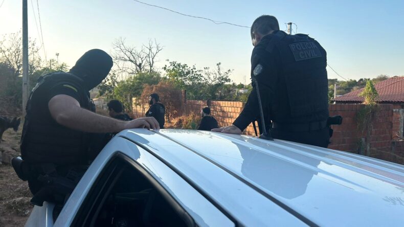 Polícia realiza operação contra roubo e tráfico em Oeiras