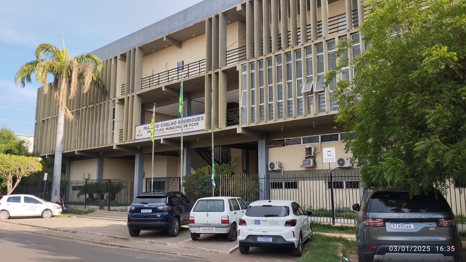 Servidores Municipais de Picos passarão por recadastramento com biometria e reconhecimento facial