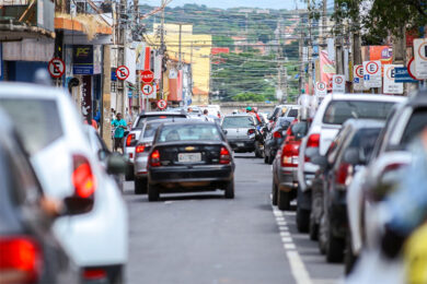 Entenda quem tem direito à isenção e descontos no IPVA e IPTU