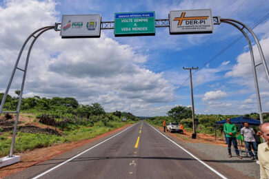 DER entrega 174 km de estradas recuperadas na macrorregião de Picos