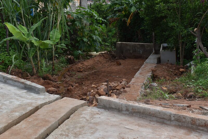 Prevendo Chuvas, Secretaria de Obras realiza canalização em rua do bairro Aerolândia