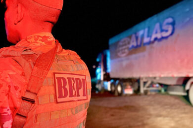 PM recupera carga de R$ 3 milhões roubada em Picos