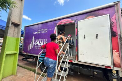 Caminhão da mamografia inicia atendimentos em Picos