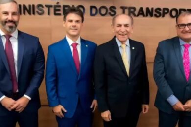 Em Brasília, Severo Eulálio discute construção de viaduto para Picos