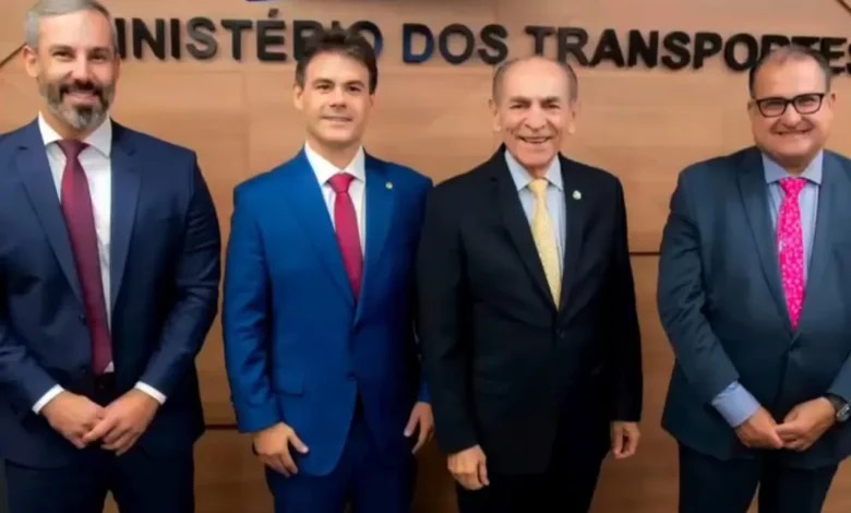 Em Brasília, Severo Eulálio discute construção de viaduto para Picos