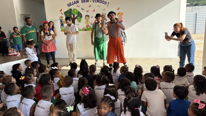 Escola ‘Vó Silvina’ inicia aulas em nova estrutura e ensino integral