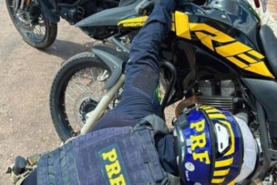 PRF apreende motocicleta clonada com registro de roubo em Picos