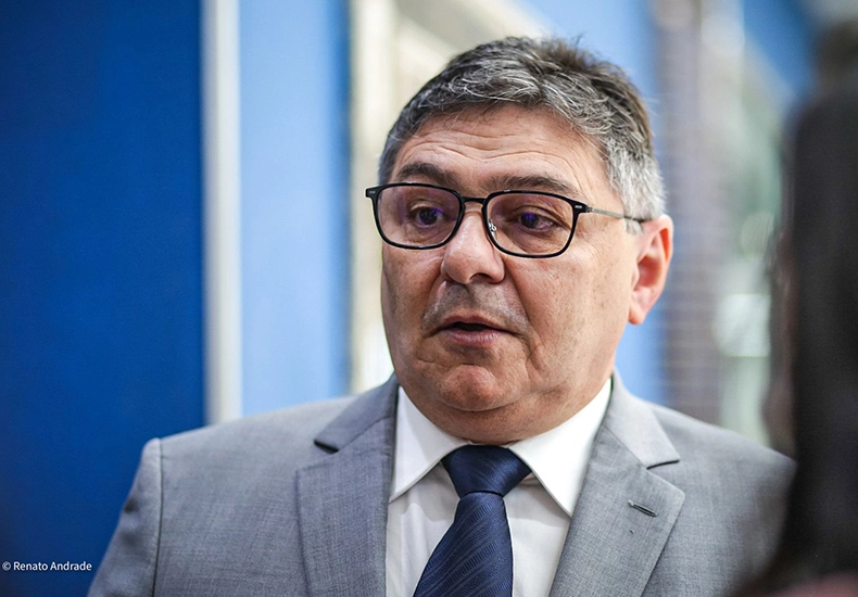 Conselheiro alerta que gestão sem foco na sociedade “não faz o dever de casa”