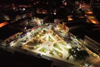 FUMIP revitaliza iluminação da Praça Felix Pacheco