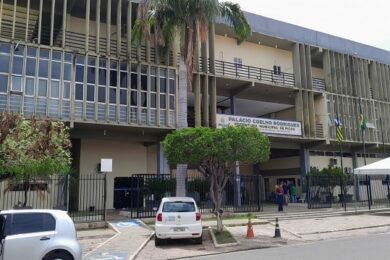 Prefeitura de Picos decreta ponto facultativo no dia 02 de junho em razão das festividades do Picos Cidade Junina