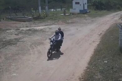 Polícia divulga imagens de suspeitos de matar homem em São Julião do Piauí