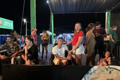 “Nunca vi isso na minha vida e aprovei demais”, diz mãe de jovem PCD sobre espaço para deficientes