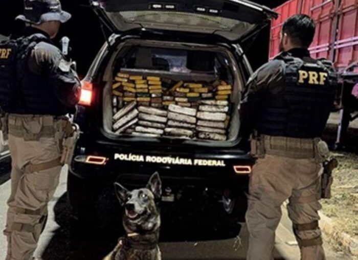 Polícia apreende grande carregamento de drogas em Picos
