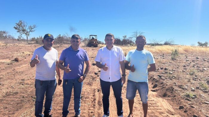 Iniciada obra do Estádio Municipal de Futebol de Aroeiras do Itaim