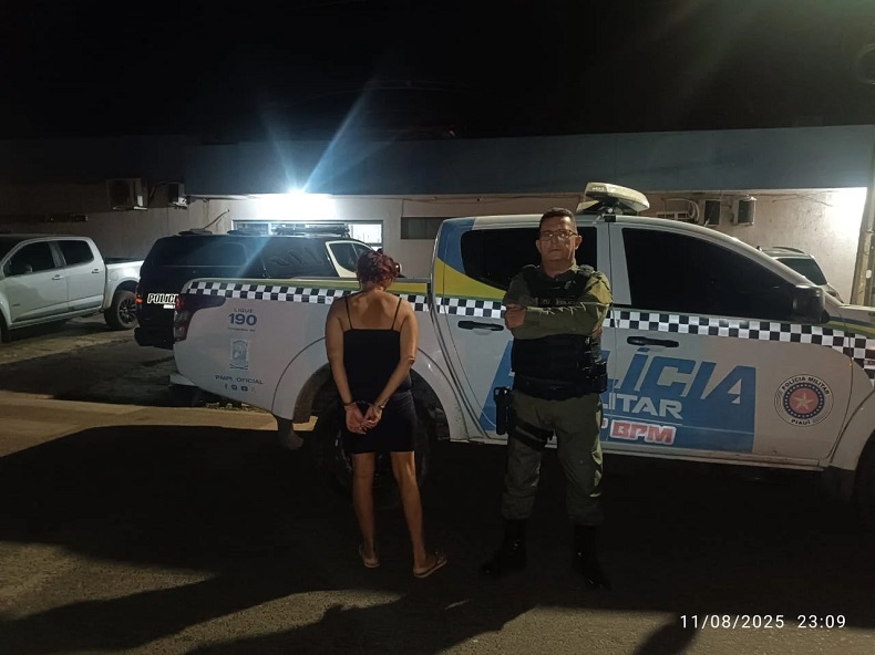 Crianças são resgatadas em situação de abandono; mãe é presa