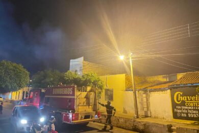 Incêndio atinge residência em Picos; fogos foram encontrados no local