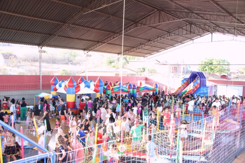 Festival das Crianças reúne multidão em Dom Expedito Lopes com muita alegria, brincadeiras e diversão