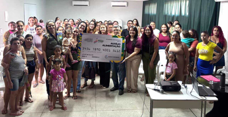100 Famílias de Dom Expedito Lopes são contempladas com o Programa Estadual Auxílio Alimentação