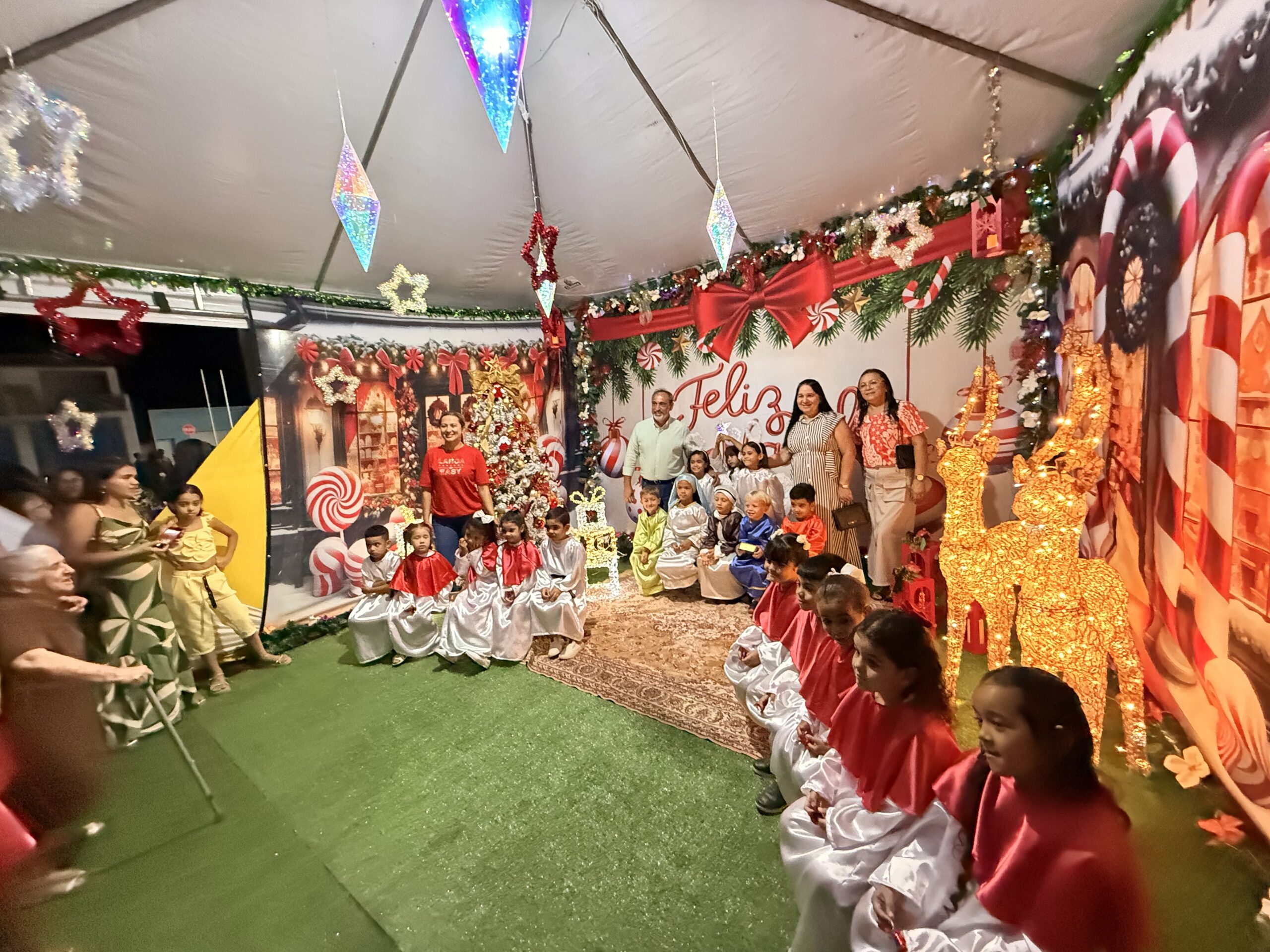 Veja fotos do Natal Luz de Santo Antônio de Lisboa