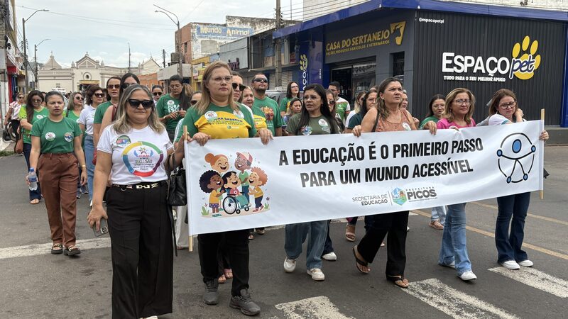 Picos promove a I Caminhada da Acessibilidade
