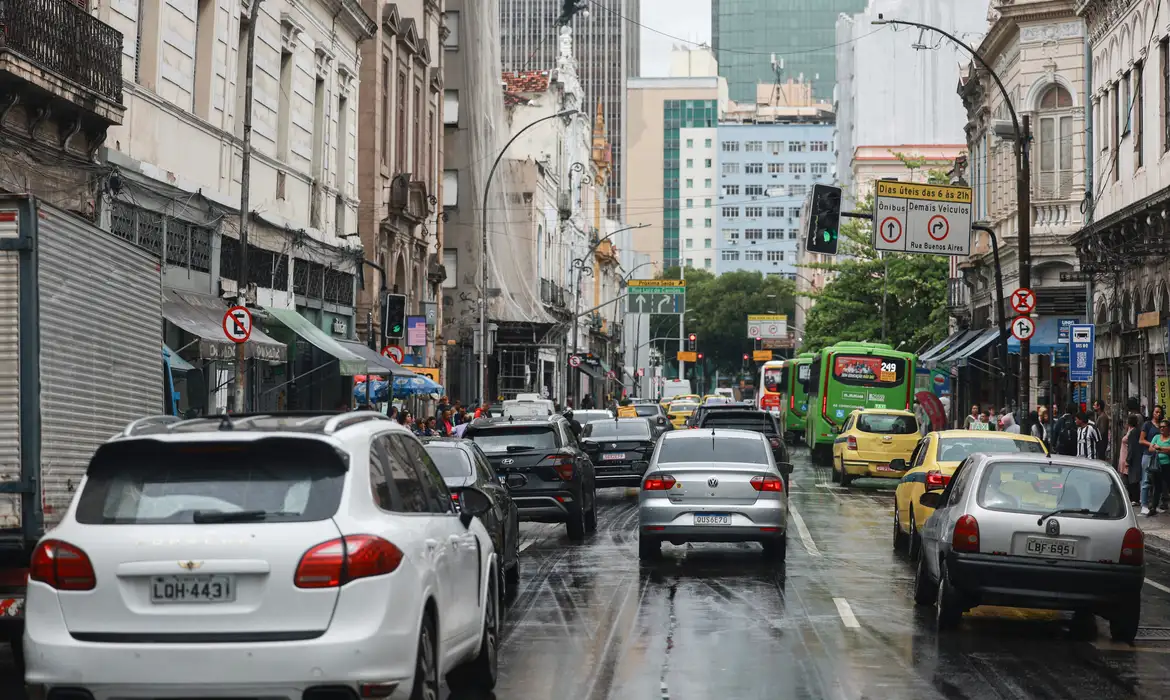 Congresso isenta IPVA de veículos com mais de 20 anos