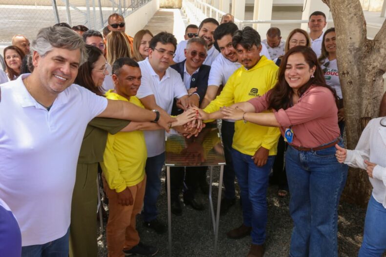 Rafael Fonteles inaugura nova estrutura da Uespi de Picos com 14 salas e investimento superior a R$ 4 milhões