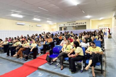 Gestores e coordenadores participam de formação pedagógica para alinhamento do ano letivo 2026 em Picos