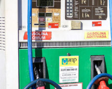 Distribuidoras têm 5 dias para explicar aumento no preço dos combustíveis no PI