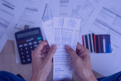 Endividamento cresce e Brasil bate novo recorde histórico em fevereiro